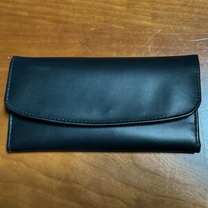 Women’s long wallet
